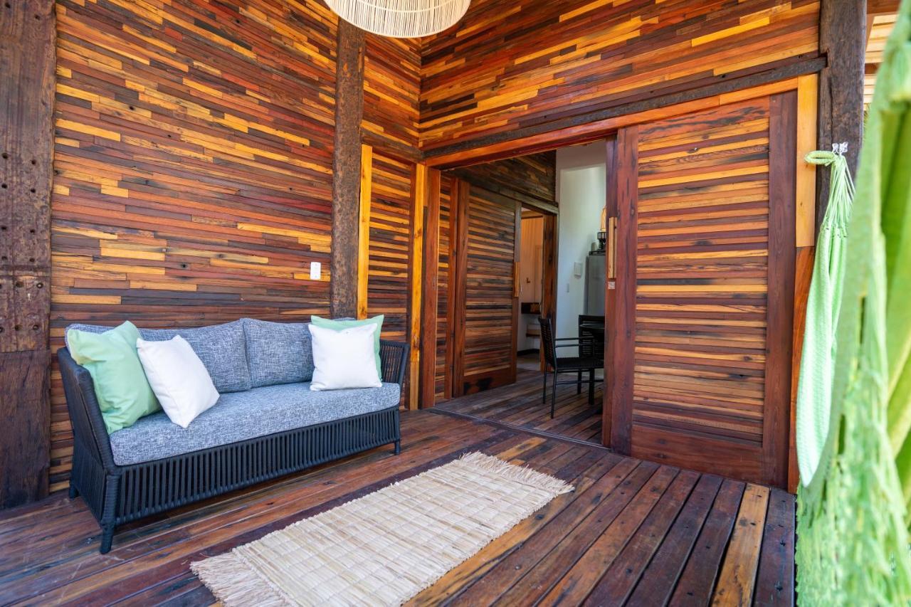 Akua Bungalows Marau  Exteriör bild